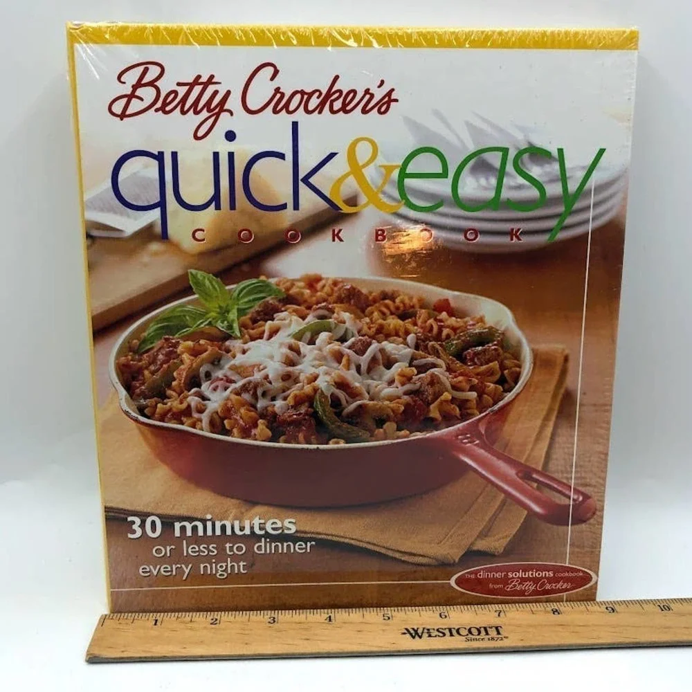 Betty Crocker Quick & Easy Cookbook NIP Dinner